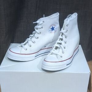 Converse All Star White Wedge Sneakers Sz 7.5 New